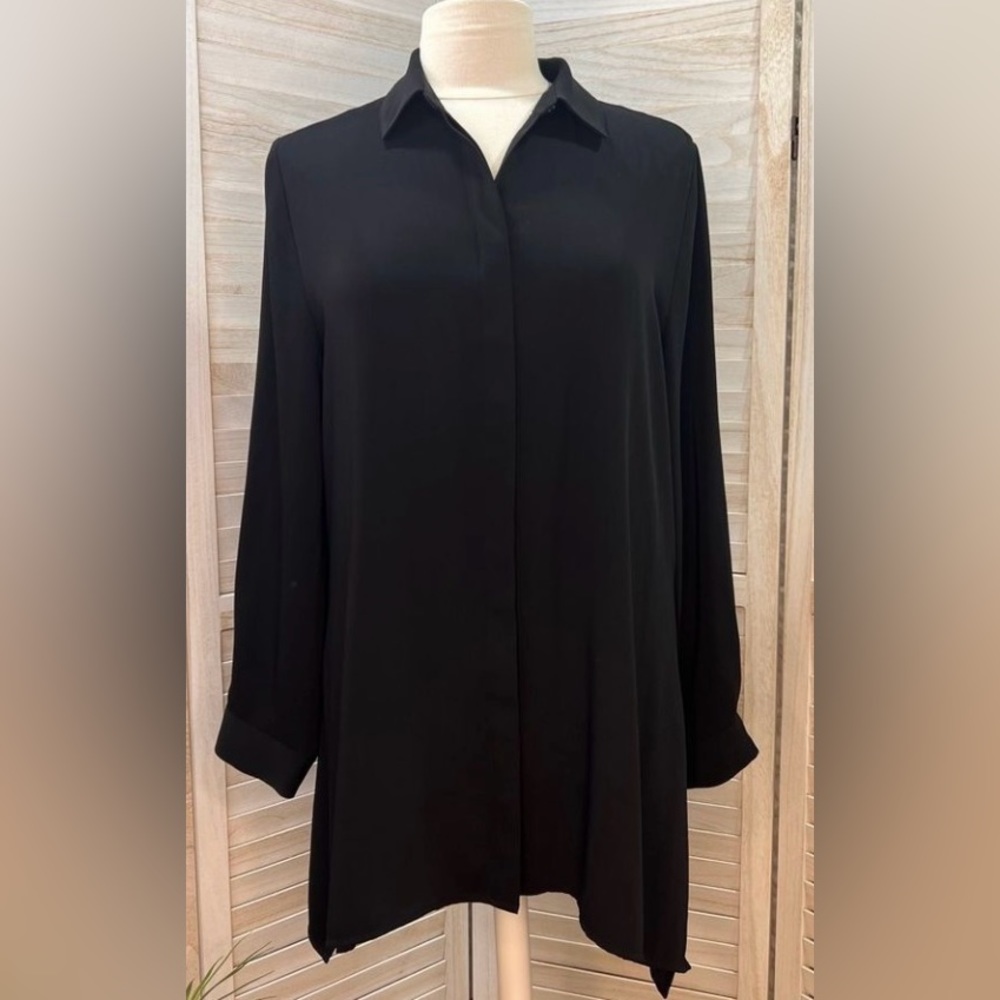 ➖Chico's Black Button Down Long Sleeve Hidden Button Packet Side Slit Tunic. M